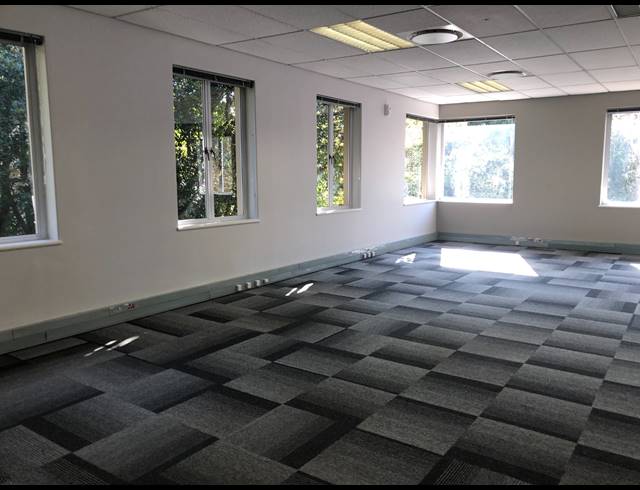 322M² OFFICE TO LET IN WIERDA VALLEY